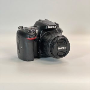 دوربین کارکرده Nikon D7200 lens 18-55
