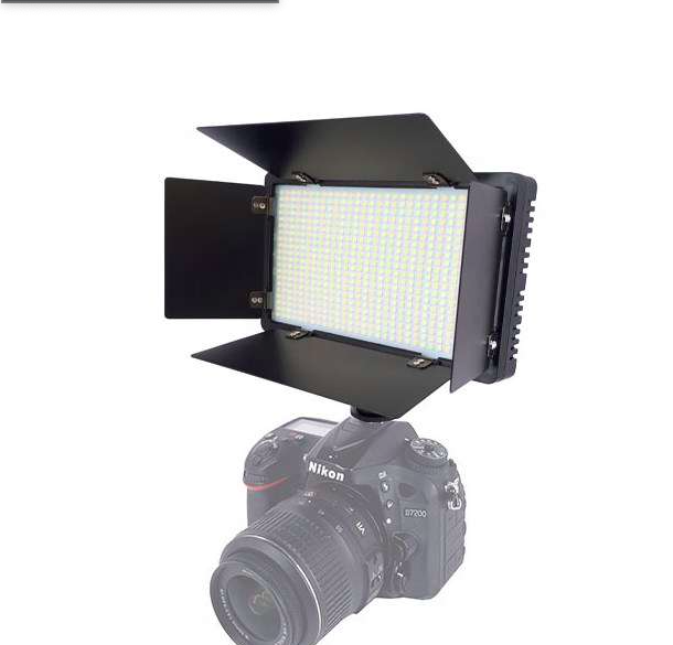 Screen Shot 1404-06-27 at 16.05.50 نور ثابت ال ای دی پروفشنال LED U600+ RGB (به همراه ریموت کنترل + آداپتور + 2 عدد باتری + شارژر) - تصویر 2